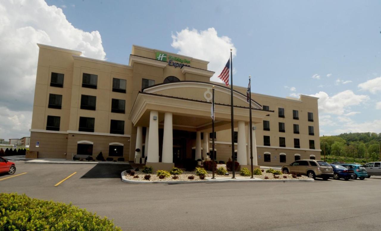 Holiday Inn Express Somerset By Ihg Ngoại thất bức ảnh